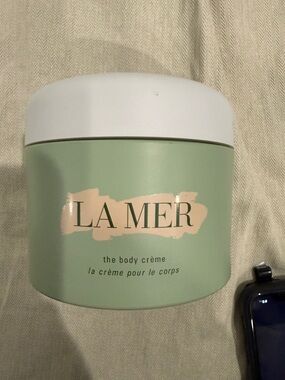 La Mer Body Crème - Mint Green & White Jar